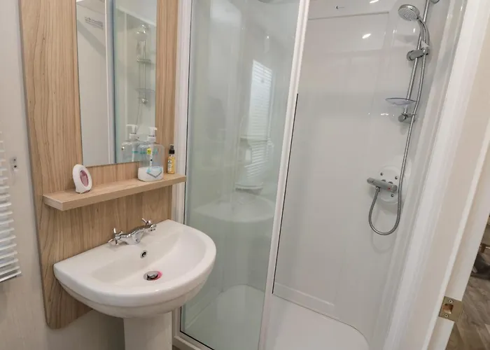 Rowan Court 2 Nyaraló